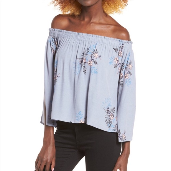 ASTR Annabelle Top - Picture 3 of 3